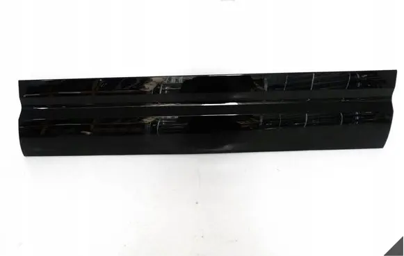 Land Rover Defender Dashboard glove box trim L8B221064DG