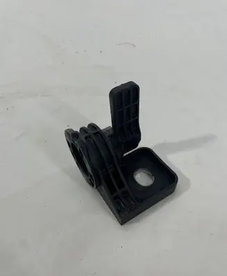 Renault Trafic III (X82) Radiator support slam panel bracket 215426396R