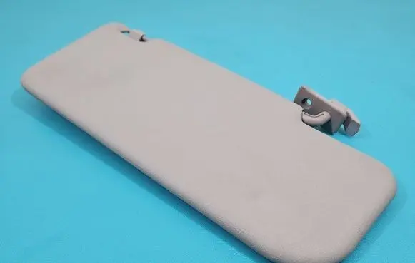 Sun visor