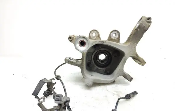 BMW 5 F10 F11 Rear wheel hub spindle/knuckle 6793770