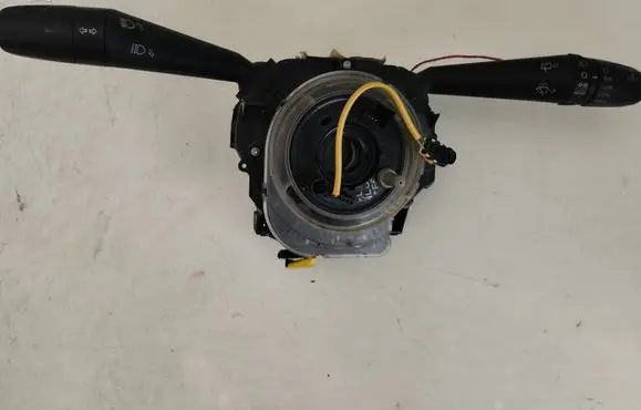 Jeep Renegade Wiper turn signal indicator stalk/switch 07356374140 28498024 93121