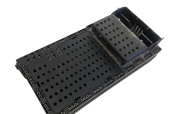 Volvo S80 Fuse module 8688153 8645729