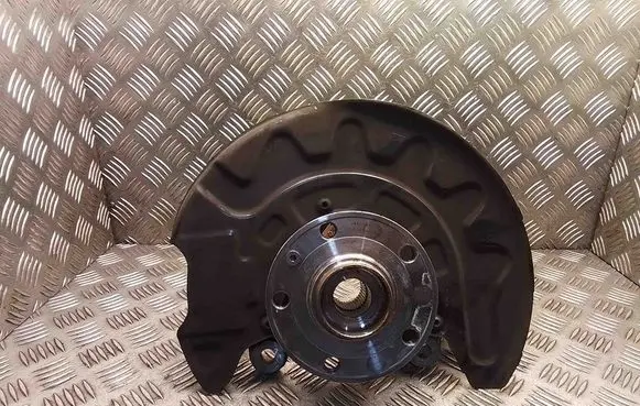 Skoda Octavia Mk4 Front wheel hub 5WA407621D