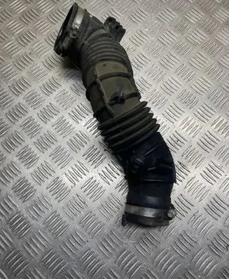 Renault Latitude (L70) Air intake duct part