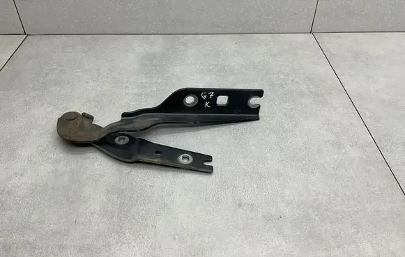 Volkswagen Golf VII Engine bonnet/hood hinges 5G0823301B