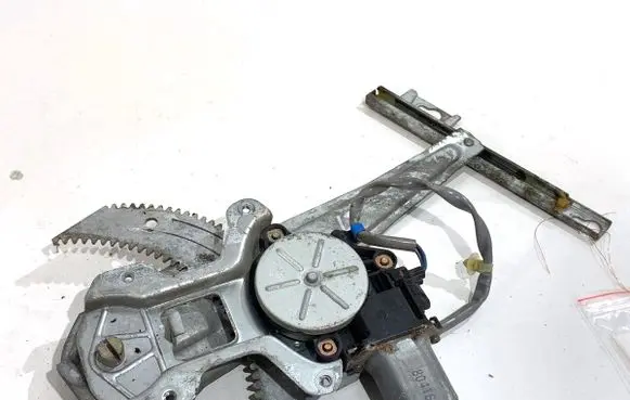 Rear door window regulator with motor