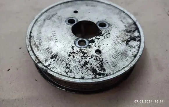 Audi A6 S6 C7 4G Water pump pulley 059121031H
