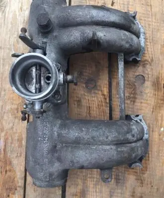 Mercedes-Benz COMPAKT W115 Intake manifold 6151410201