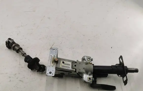 Volvo S60 Steering wheel axle P9491778 T080201511
