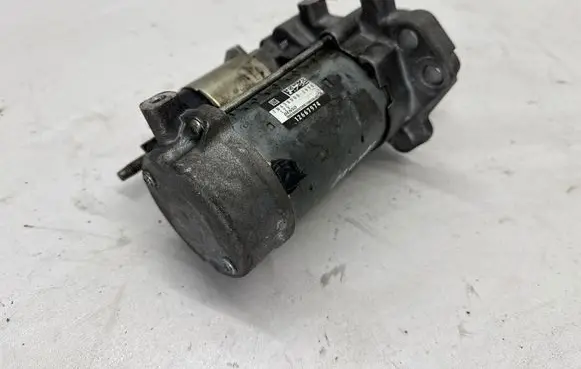 Chevrolet Camaro Starter motor 12667974 4380002990 MN4380002990
