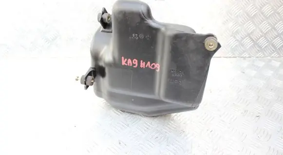 Honda Legend III KA9 Intake resonator 