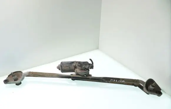 Dodge Magnum Front wiper linkage and motor 04805711AA 70113