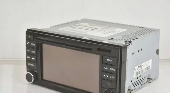 Nissan Juke I F15 Radio/CD/DVD/GPS head unit 7612033033 CM3033 2587377