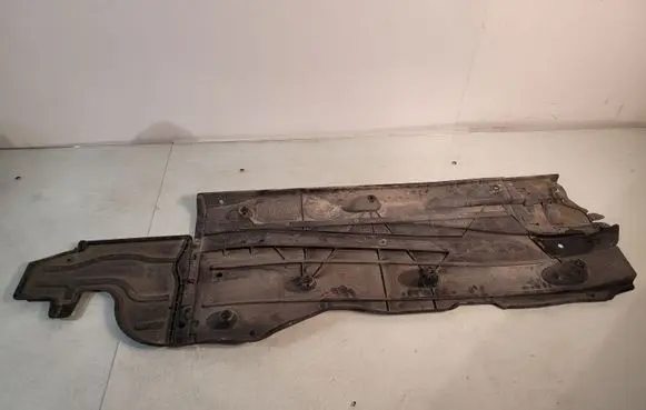 Audi A3 S3 8V Side bottom protection 5Q0825206 5Q0825201