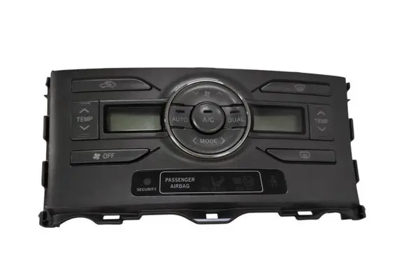 Toyota Auris 150 Climate control unit 5590002220B 7B196110054CB