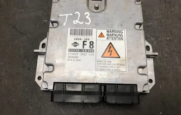Suzuki Jimny Engine control unit/module 2758003802 23710 EQ405