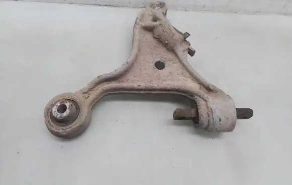 Volvo S60 Front lower control arm/wishbone