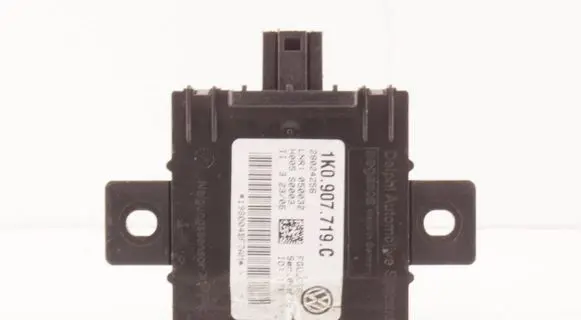 Volkswagen Touran I Alarm control unit/module 1K0907719C 28024256