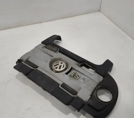 Volkswagen Touran I Engine cover (trim) 03C103925J