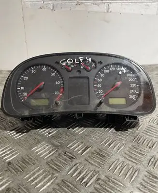 Volkswagen Golf IV Speedometer (instrument cluster) 1J0920801B 0263618005 1014549219