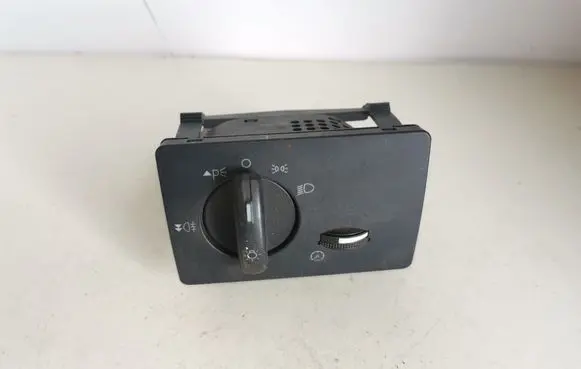 Ford Focus Light switch 7M5T13A024GA