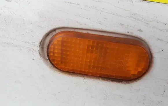 Seat Inca (6k) Front fender indicator light