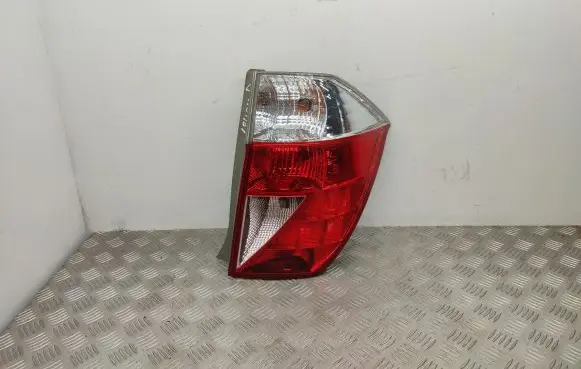 Honda FR-V Rear/tail lights