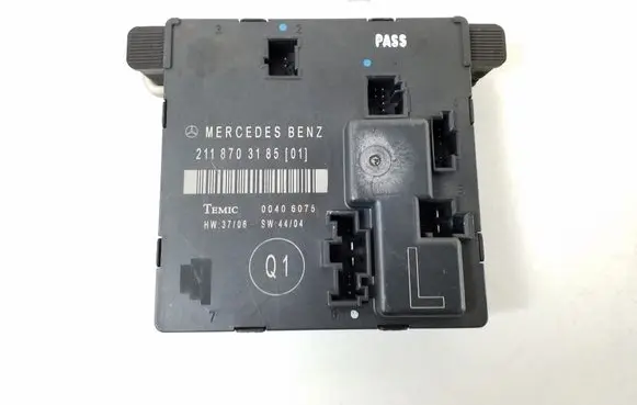 Mercedes-Benz E W211 Door control unit/module A2118703185