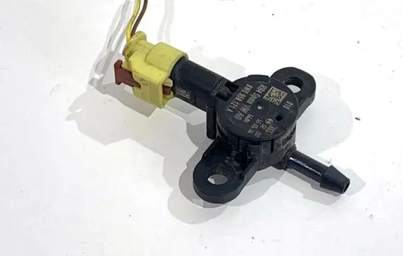 Audi A4 S4 B9 Airbag deployment crash/impact sensor 8W0959121A