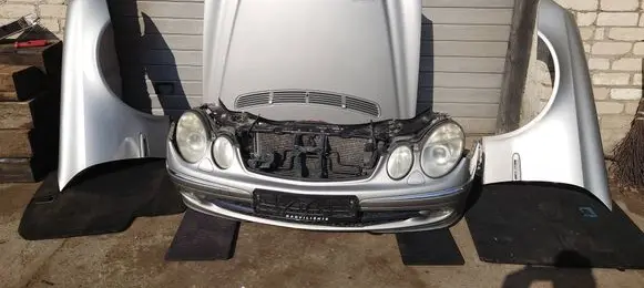 Mercedes-Benz E W211 Front piece kit 