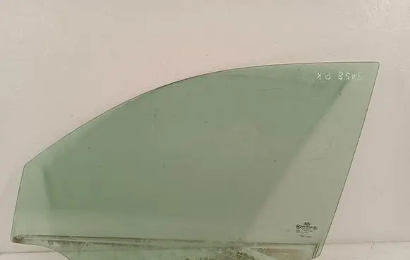 KIA Sorento Front door window glass four-door 43R000383