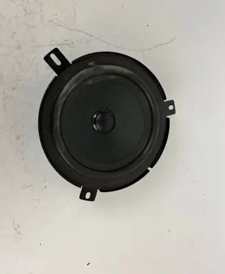 Maserati Levante Front door speaker 670037288 8941033701A