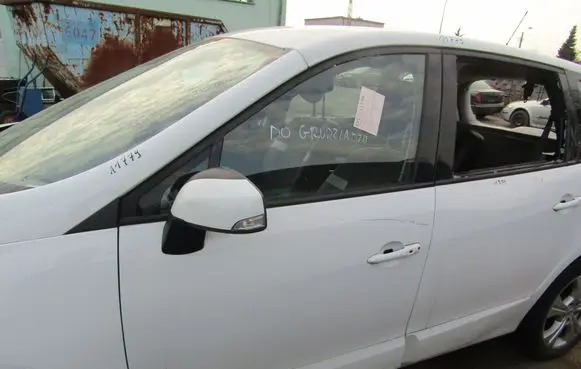 Renault Scenic III - Grand scenic III Front door 