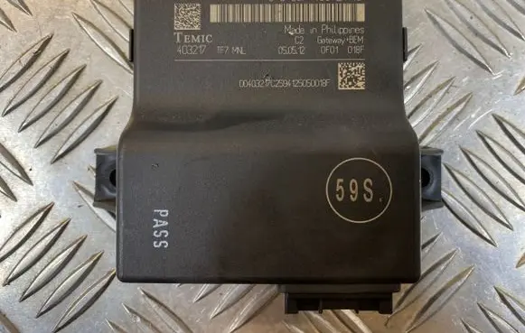 Audi Q5 SQ5 Gateway control module 8T0907468AJ 403217 8T0907468L