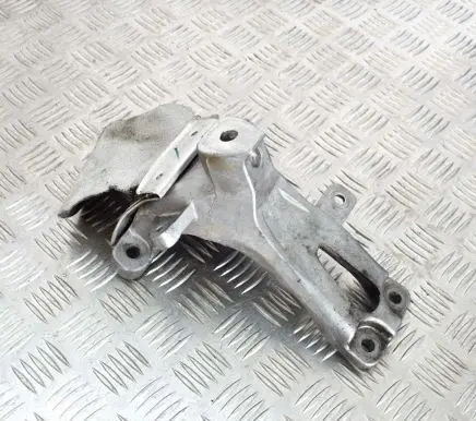 Audi A4 S4 B8 8K Engine mounting bracket 4G0199308E