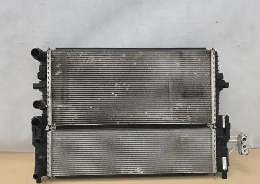 Volkswagen Up Radiator set 1S0121253AD H666001