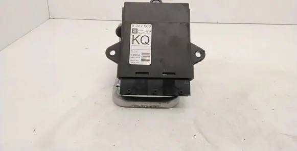 Opel Vectra C Door control unit/module 360572197 9227563 5WK46004