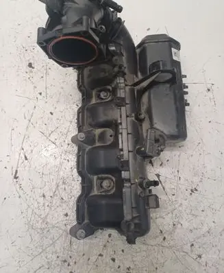 Mercedes-Benz C AMG W205 Intake manifold A2740900037