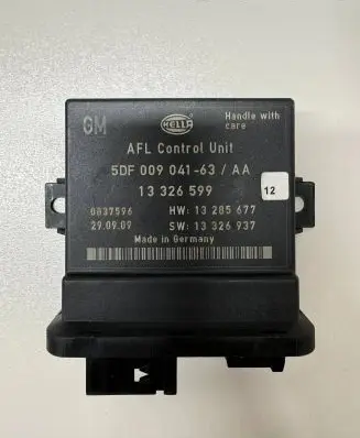 Opel Insignia A Light module LCM 13326937 13326599 13285677