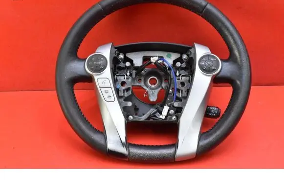 Toyota Prius+ (ZVW40) Steering wheel 