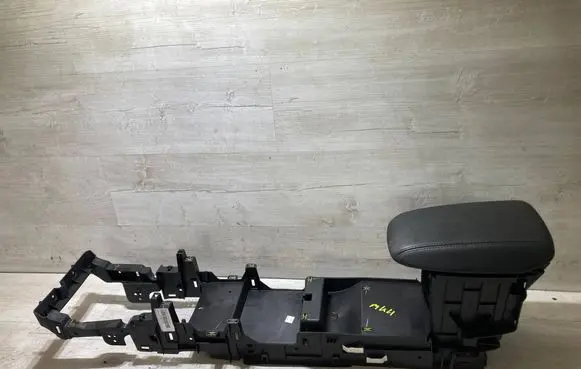 Ford Focus Armrest jX7BA045M62EW
