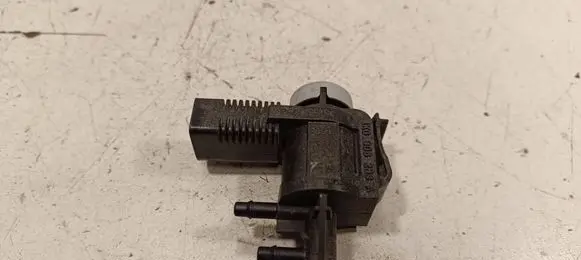 Volkswagen Touareg III Turbo solenoid valve 1K0906283A