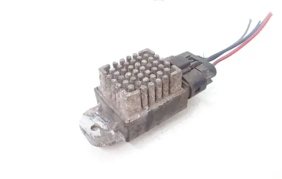 Chrysler Voyager Coolant fan relay P04868332AC