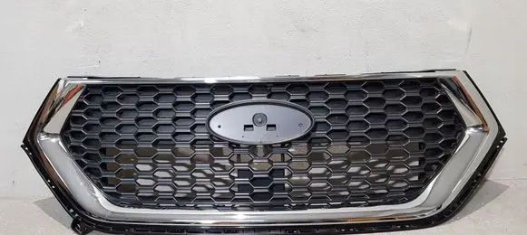 Ford Edge II Front bumper upper radiator grill GT4B8200VAW