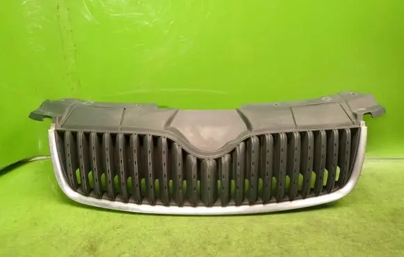 Skoda Roomster (5J) Front bumper upper radiator grill 5J0853668A