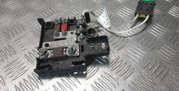 Peugeot Boxer Fuse module 9010100480
