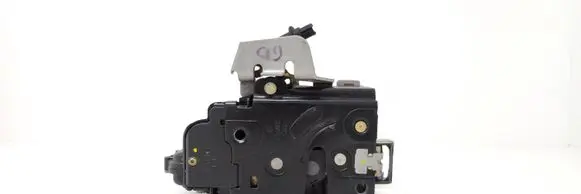 Audi A6 S6 C5 4B Rear door lock