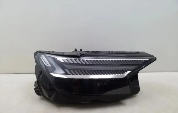 Audi e-tron Headlight/headlamp 89A941036