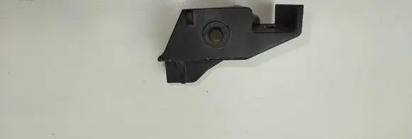 Mini Cooper Countryman R60 Radiator mount bracket 006688091