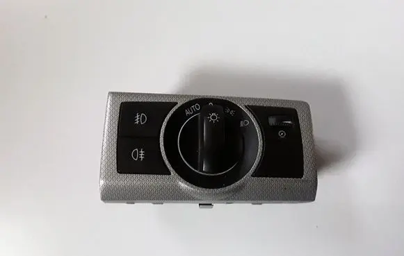 Opel Antara Light switch 20988694